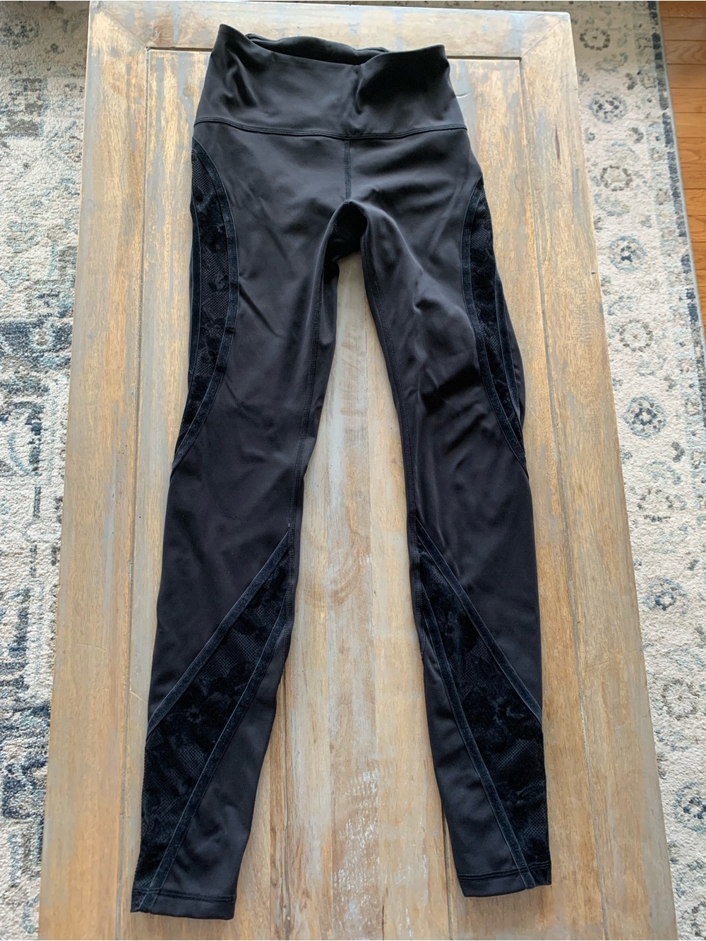 Lululemon Wunder Under High-Rise Tight Flocked 28”